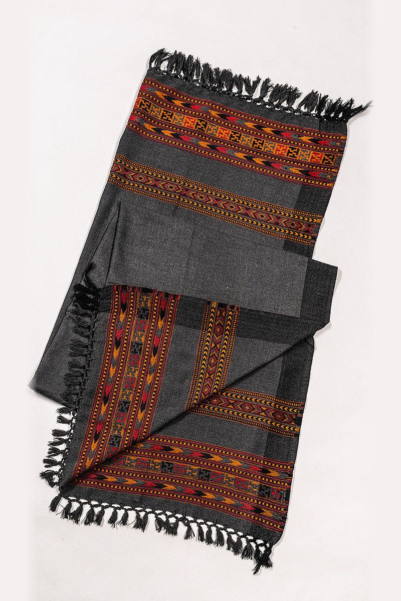 Теплый серый плед Панаджи