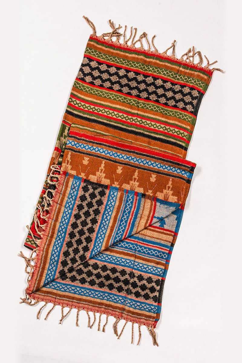 Шерстяной палантин Раджкот