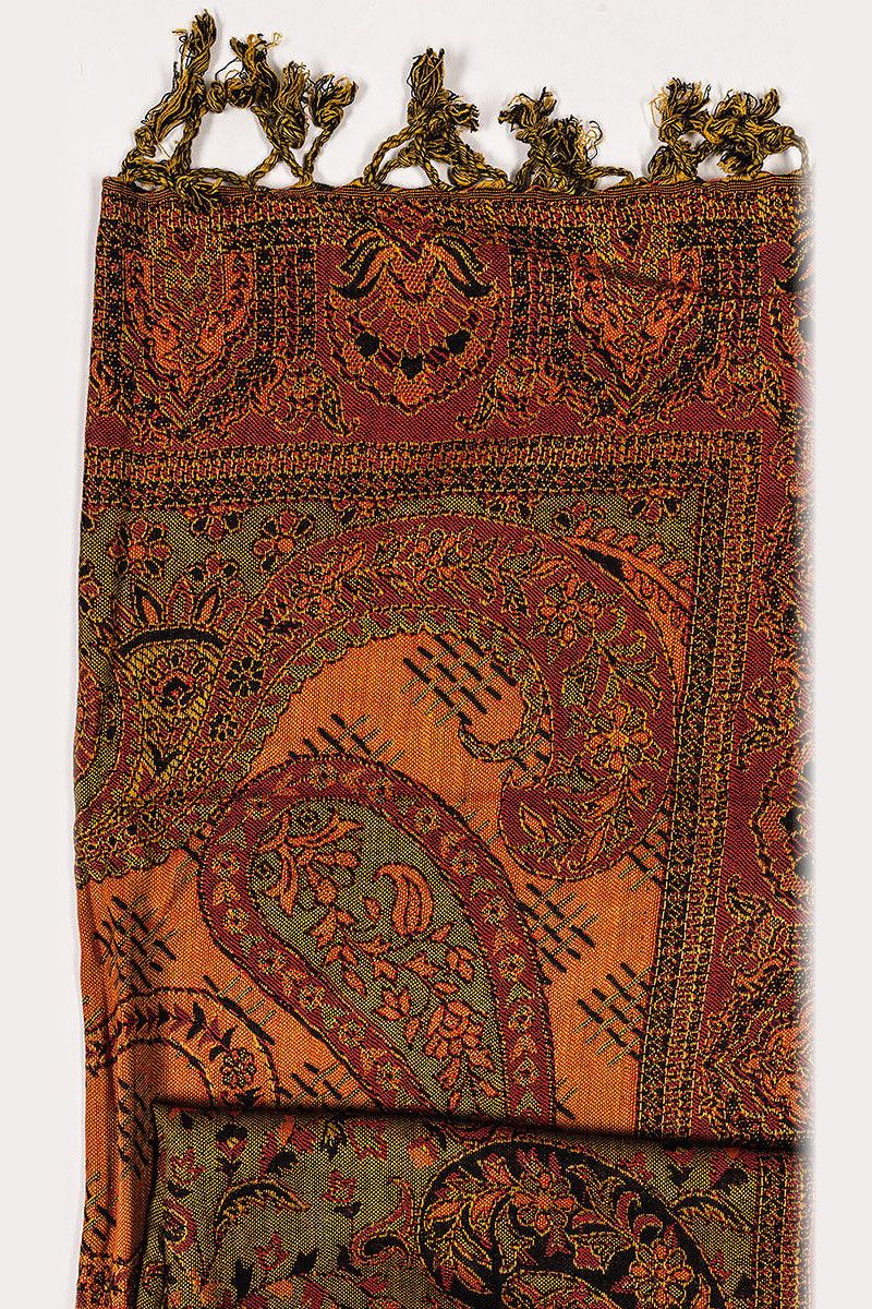 Шарф с узорами Мандава