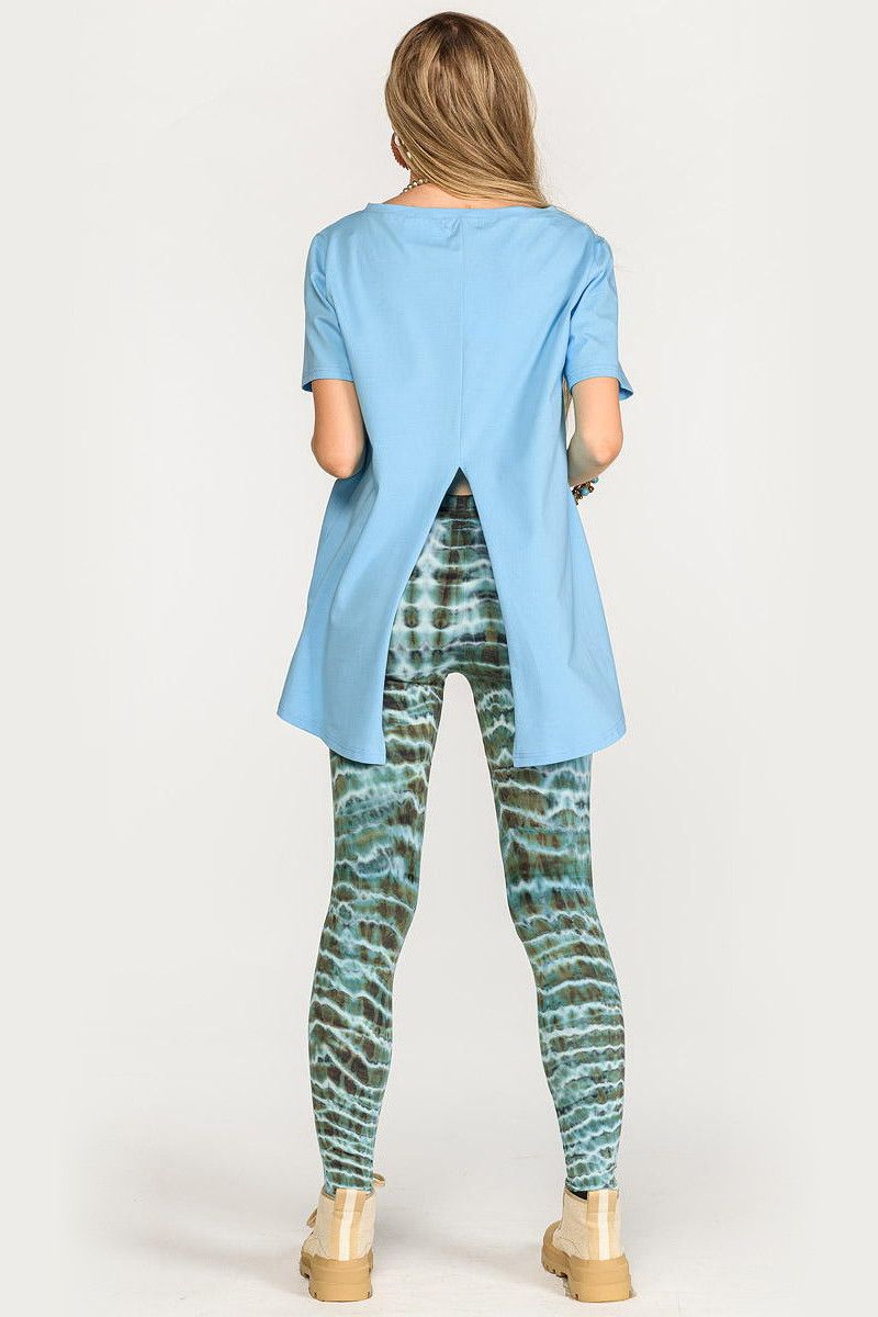 Голубая удлиненная футболка Кумкват