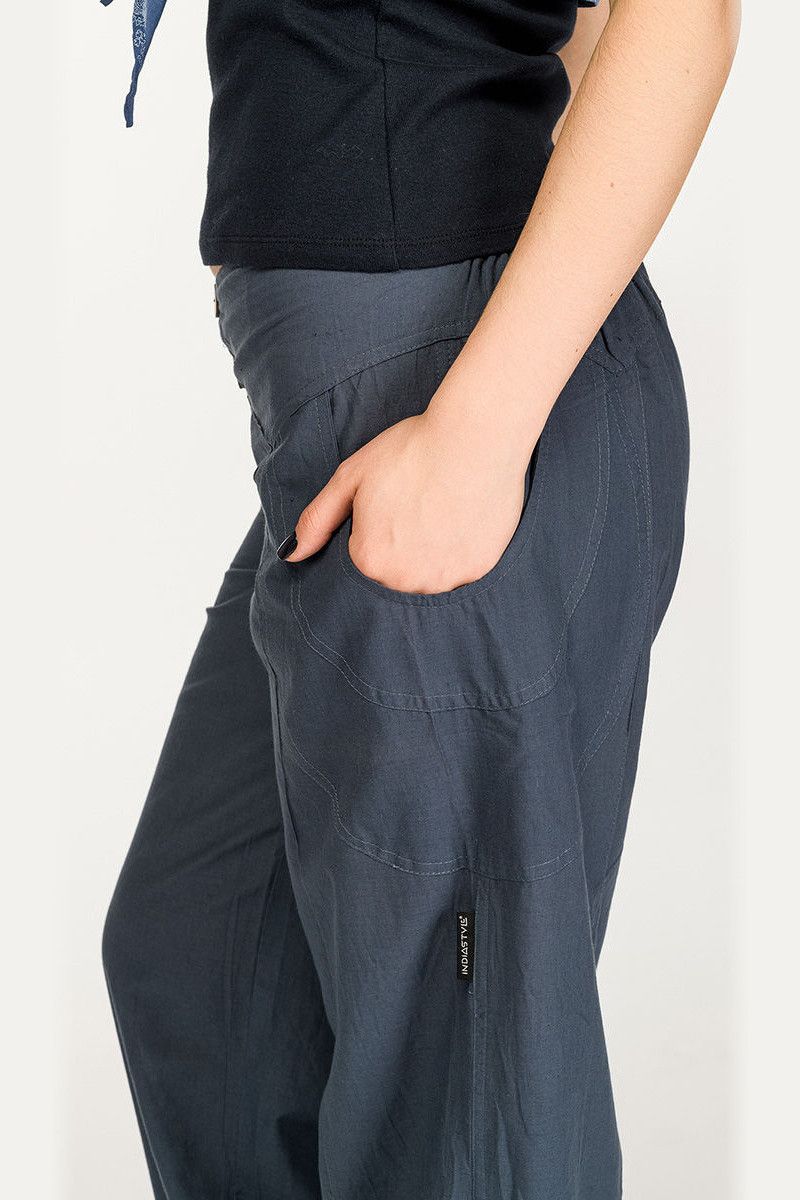 Прямые штаны Арабис