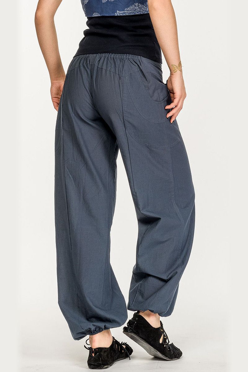 Прямые штаны Арабис