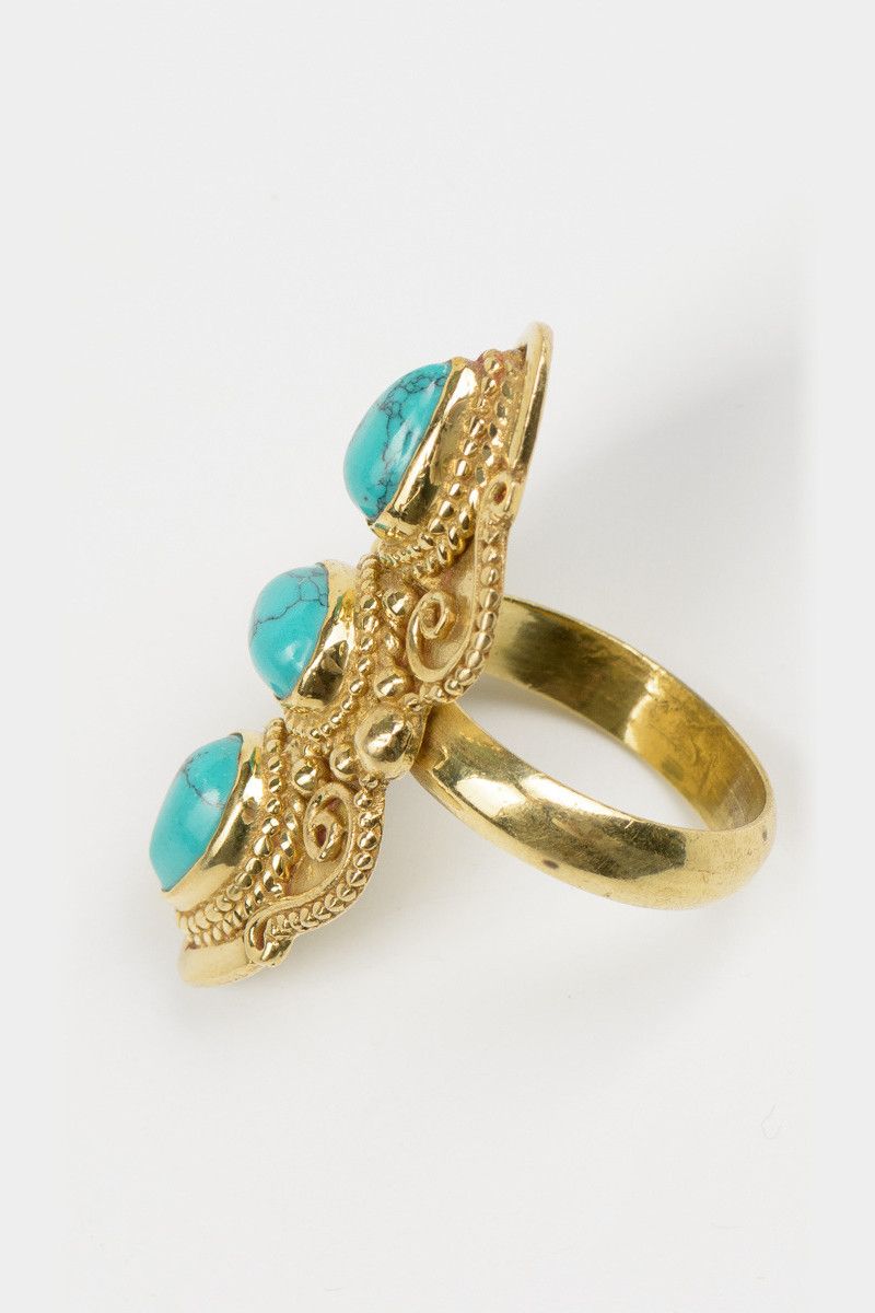 Кольцо с камнями Зирра