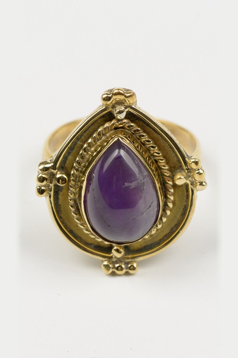 Кольцо с камнем Гвалиор