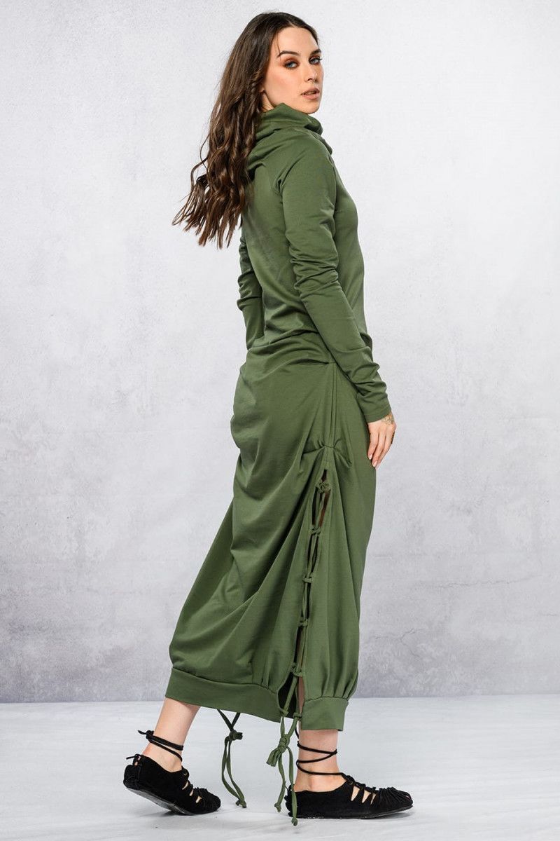 Длинное дизайнерское платье «Тео»