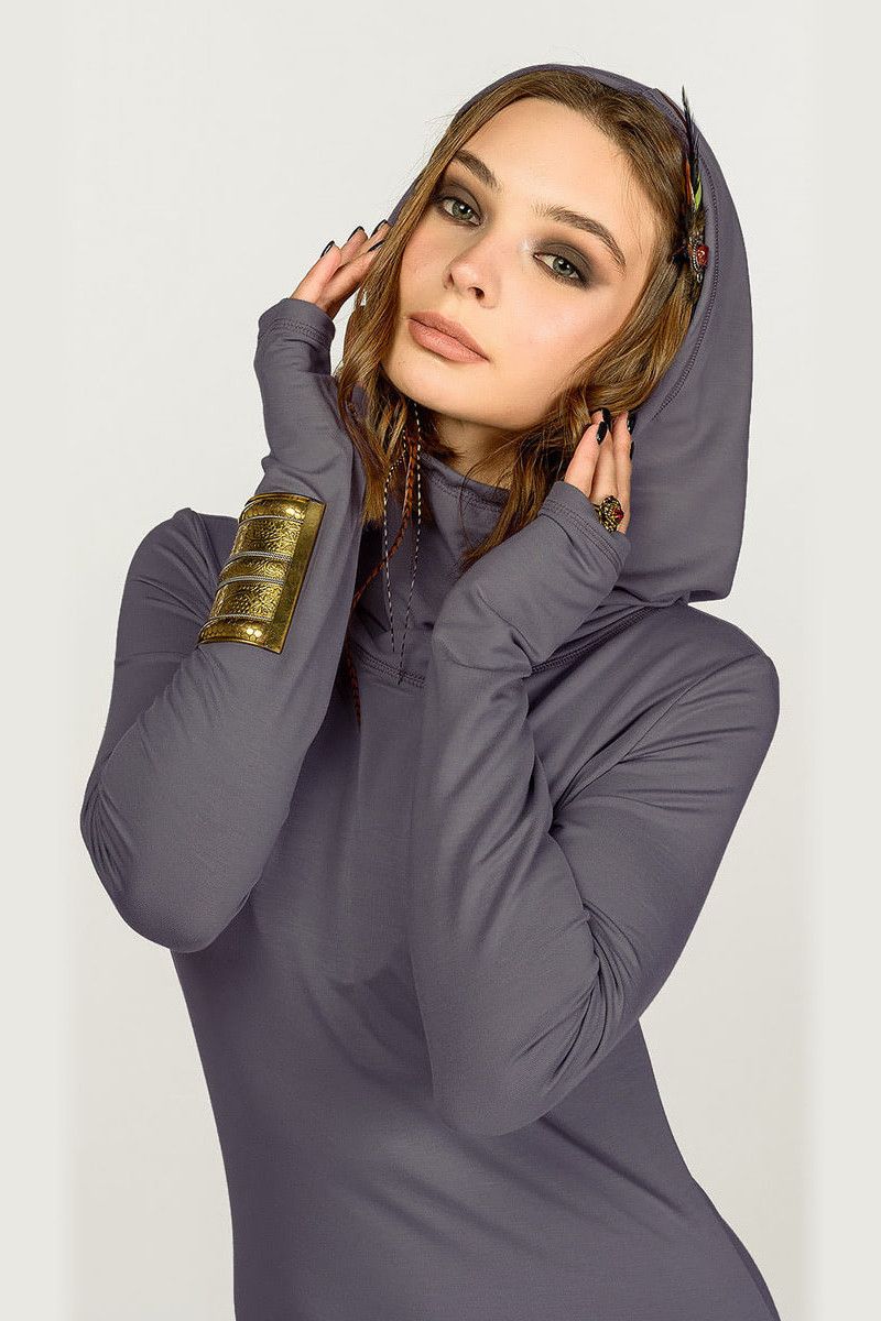 Авторское платье с капюшоном Алкаид