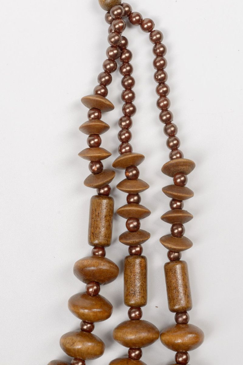 Деревянные бусы Харипурна