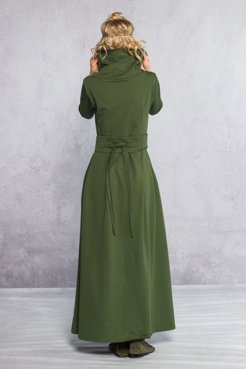 Платье длинное Сугрива