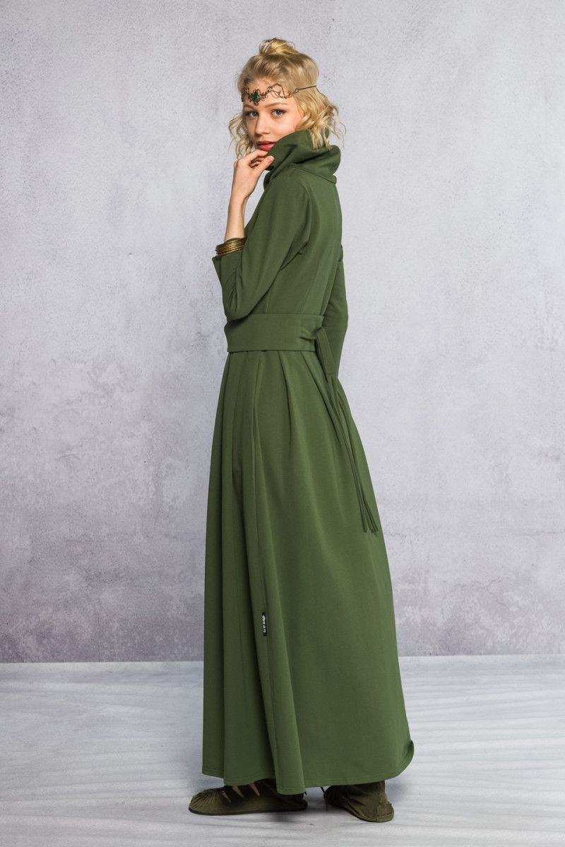 Платье длинное Сугрива