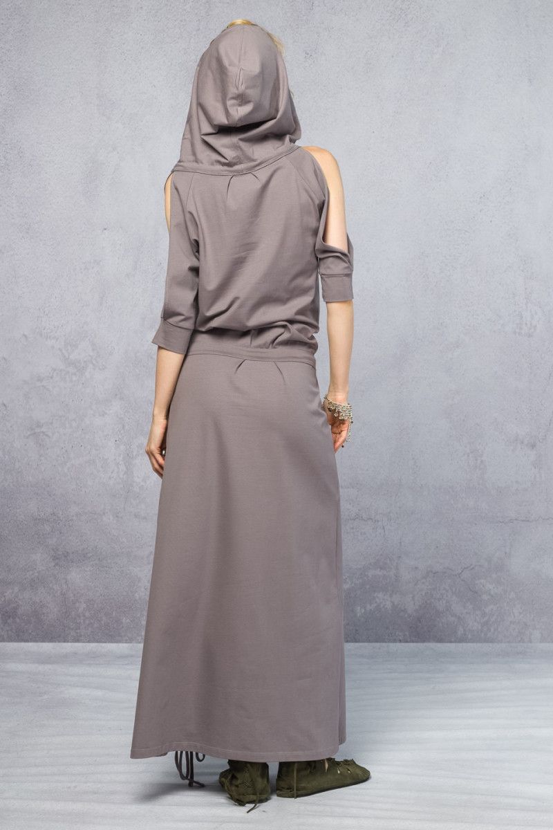 Серое платье Монтесума