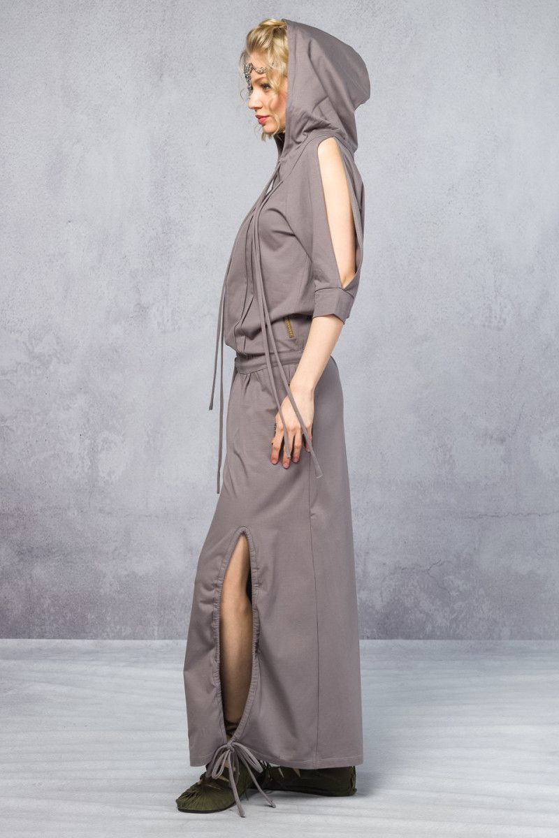 Серое платье Монтесума