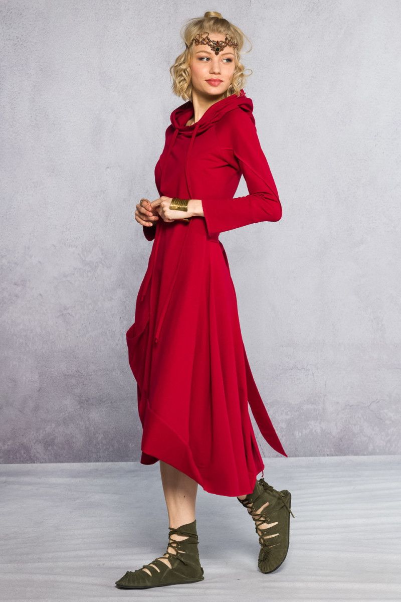 Женское красное платье Акито