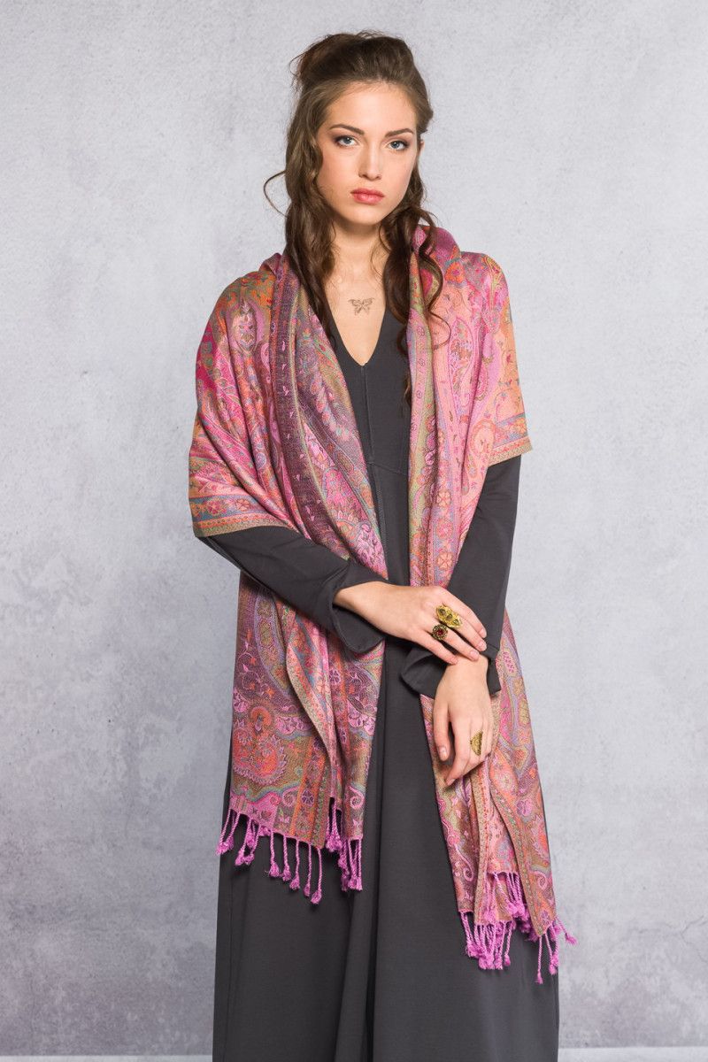 Легкий палантин Фаюза