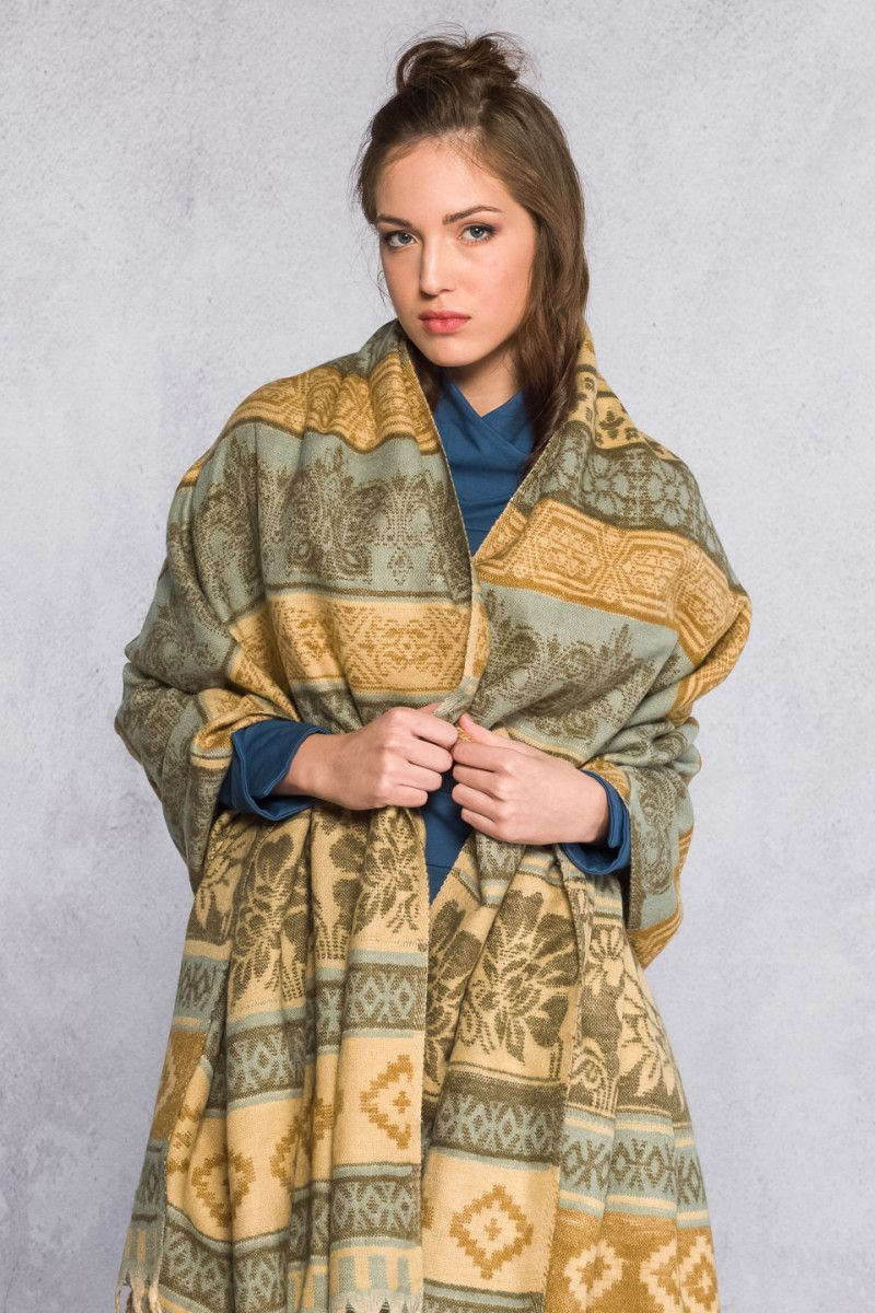 Плед Майавада