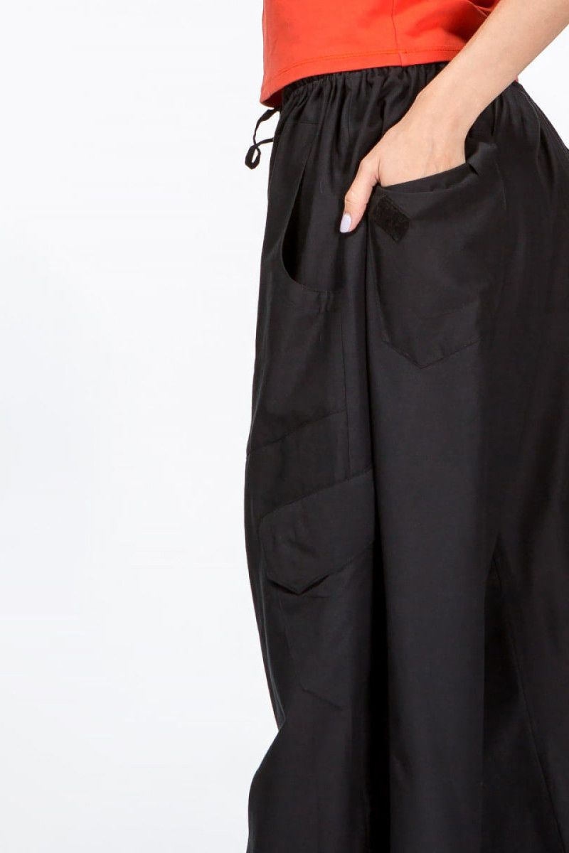 Черные широкие штаны Кобальт