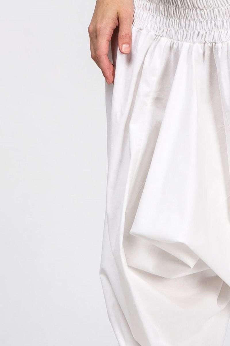 Белые свободные штаны «Пиерис»