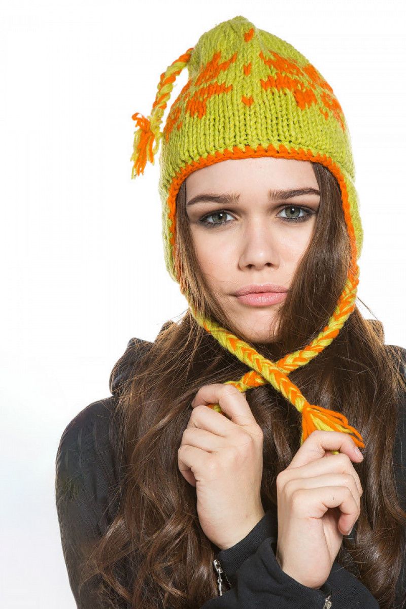 Теплая шапка Снежинка