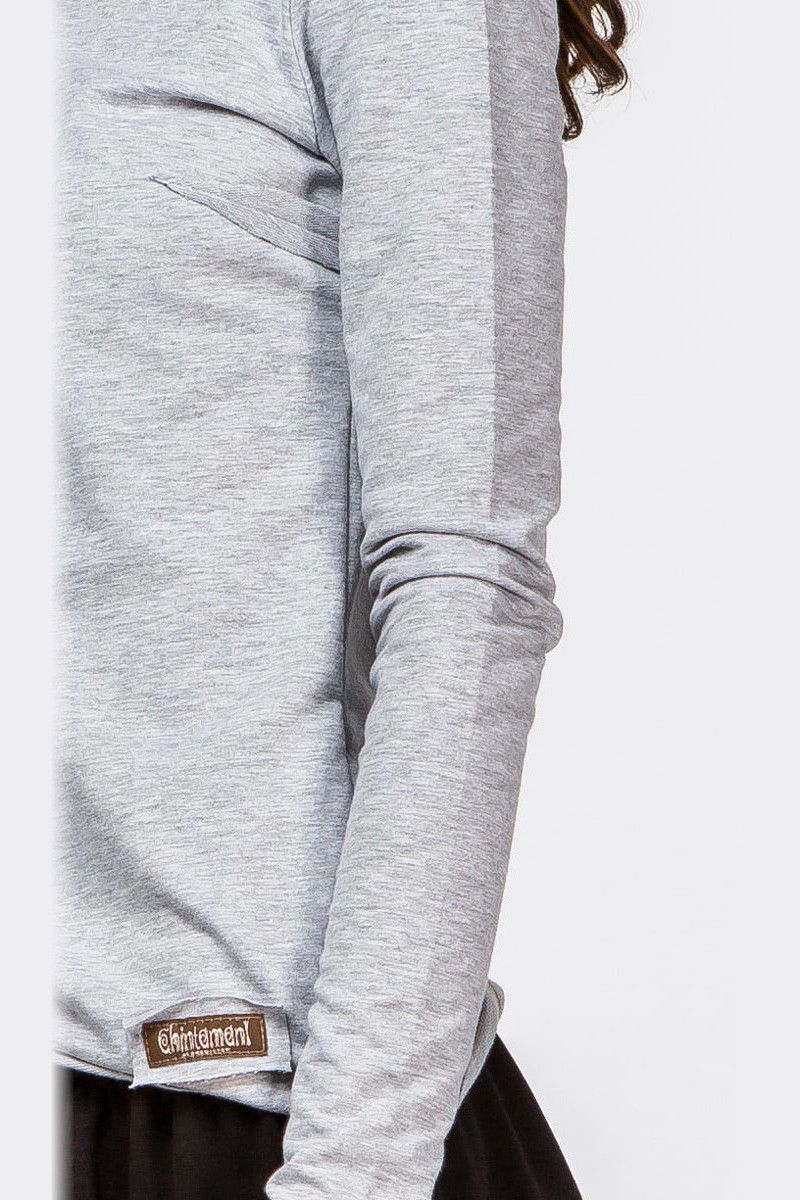 Серая кофта Пранаяма