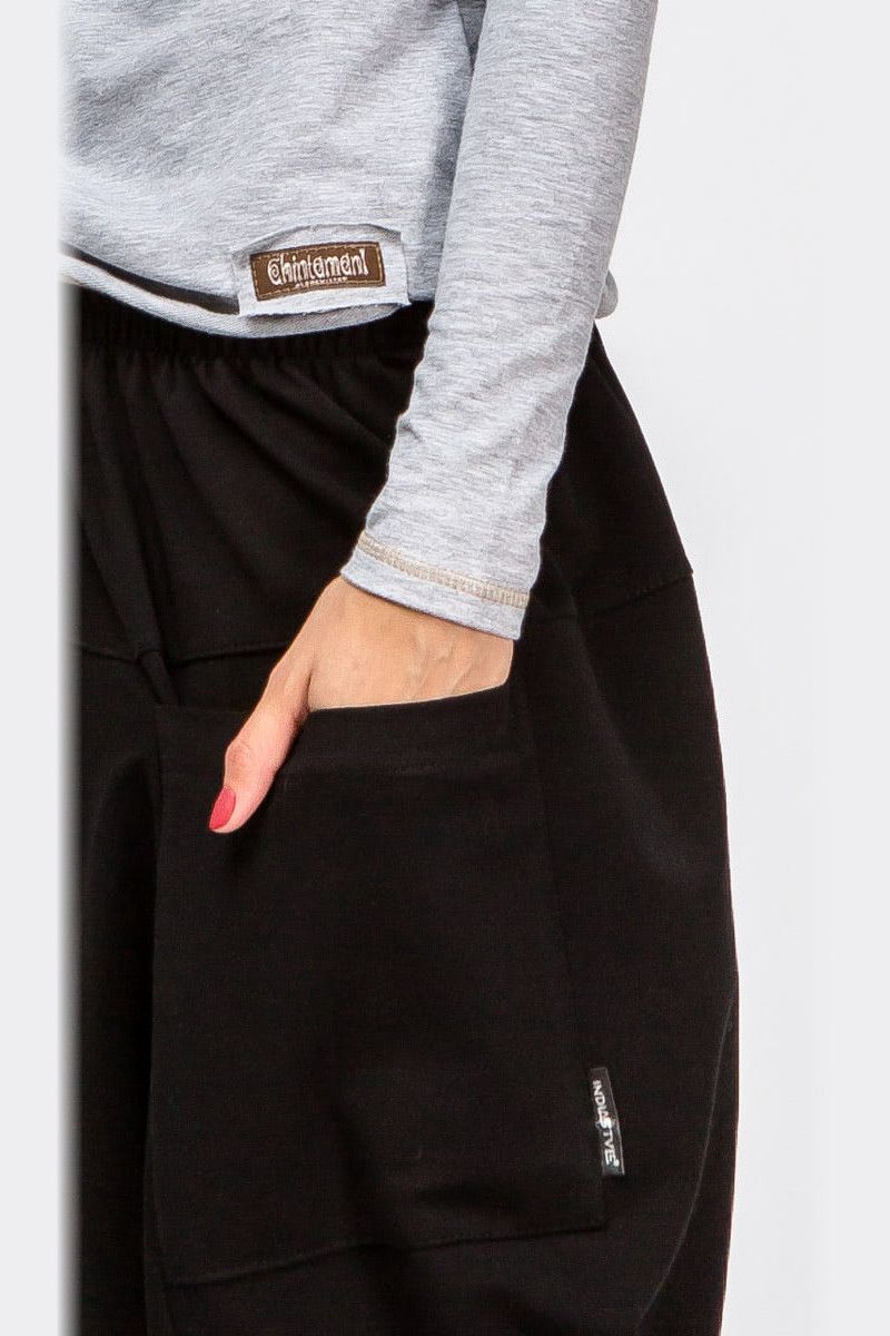 Серая кофта Пранаяма