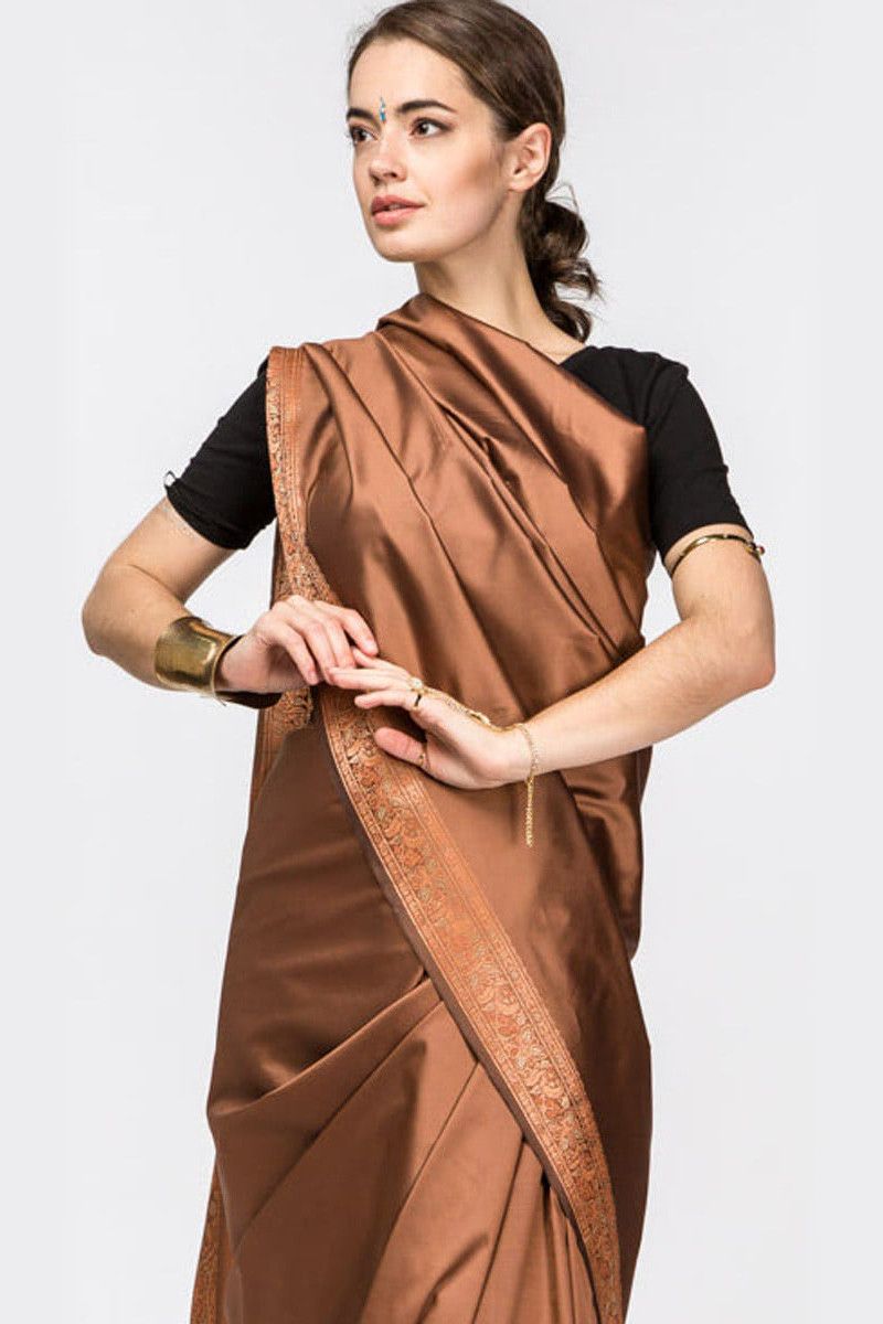 Бинди с узорами Гор