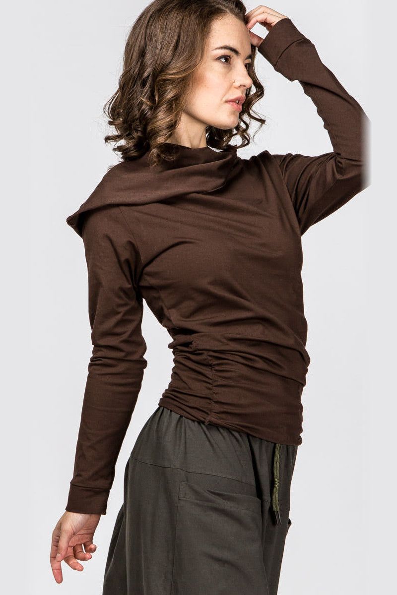 Женская водолазка Джайта