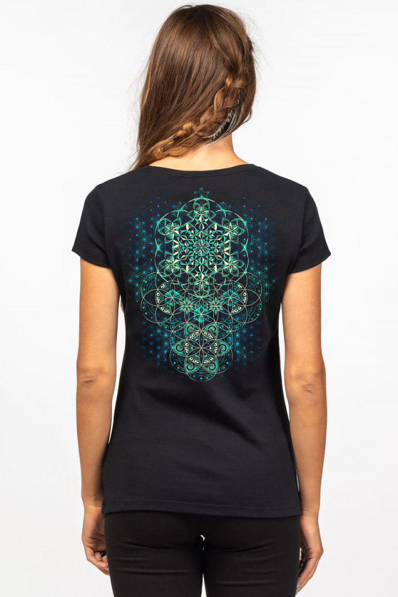 Женская авторская футболка «Sacred Geometry»