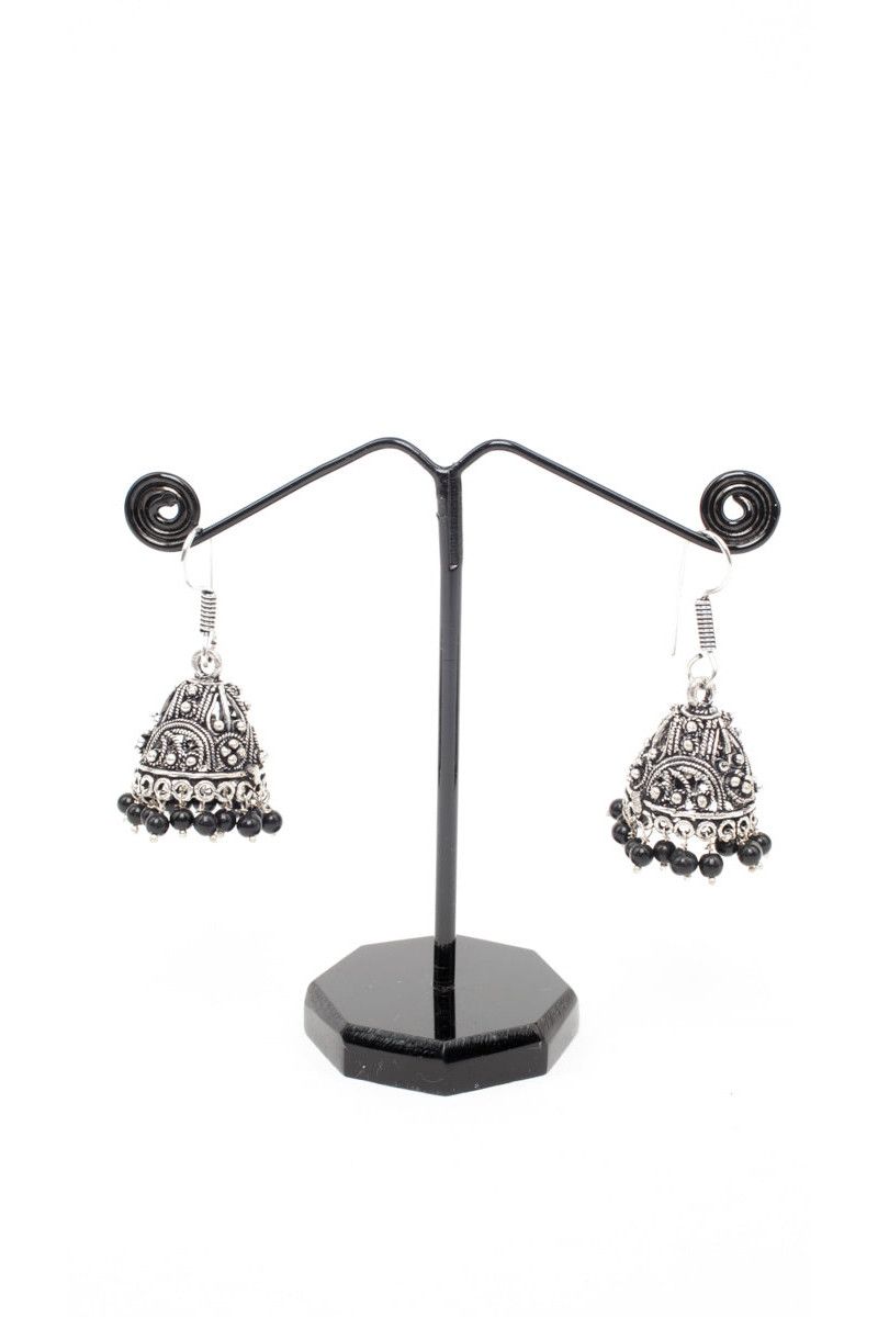 Серьги пирамидки Савантвади