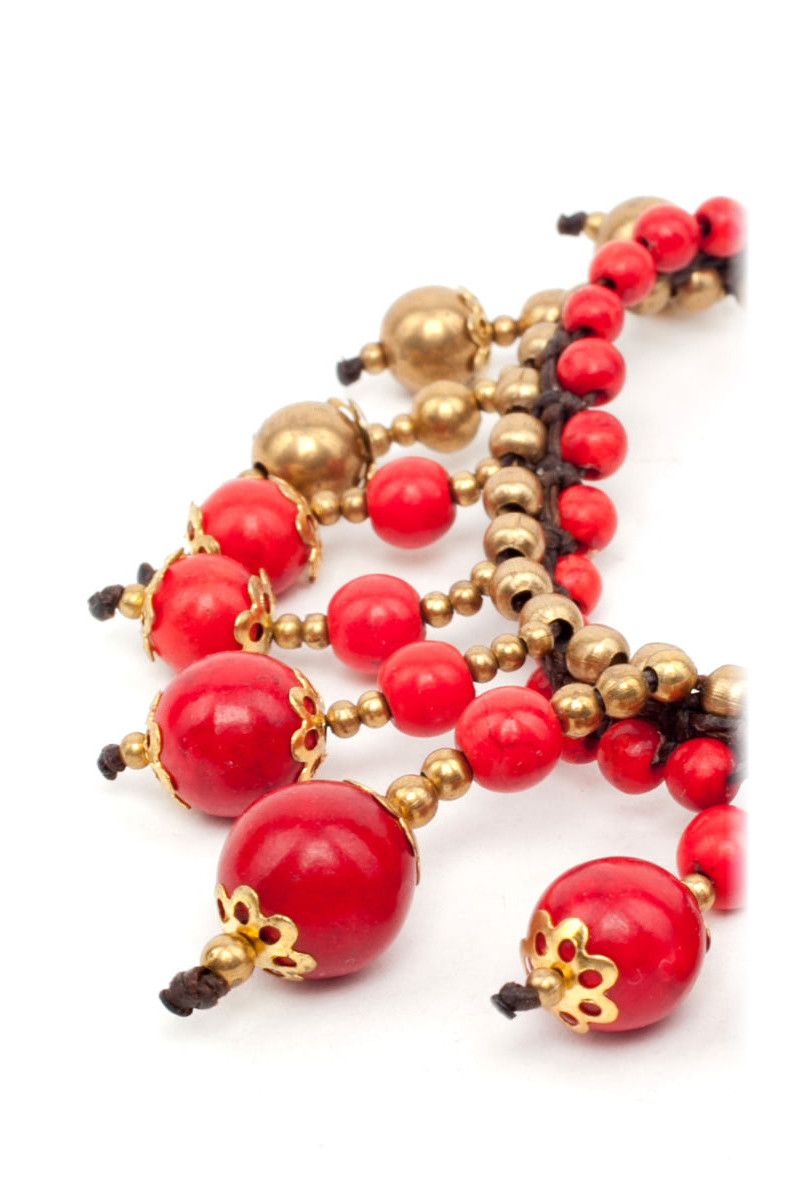 Браслет с бусинами Айнур