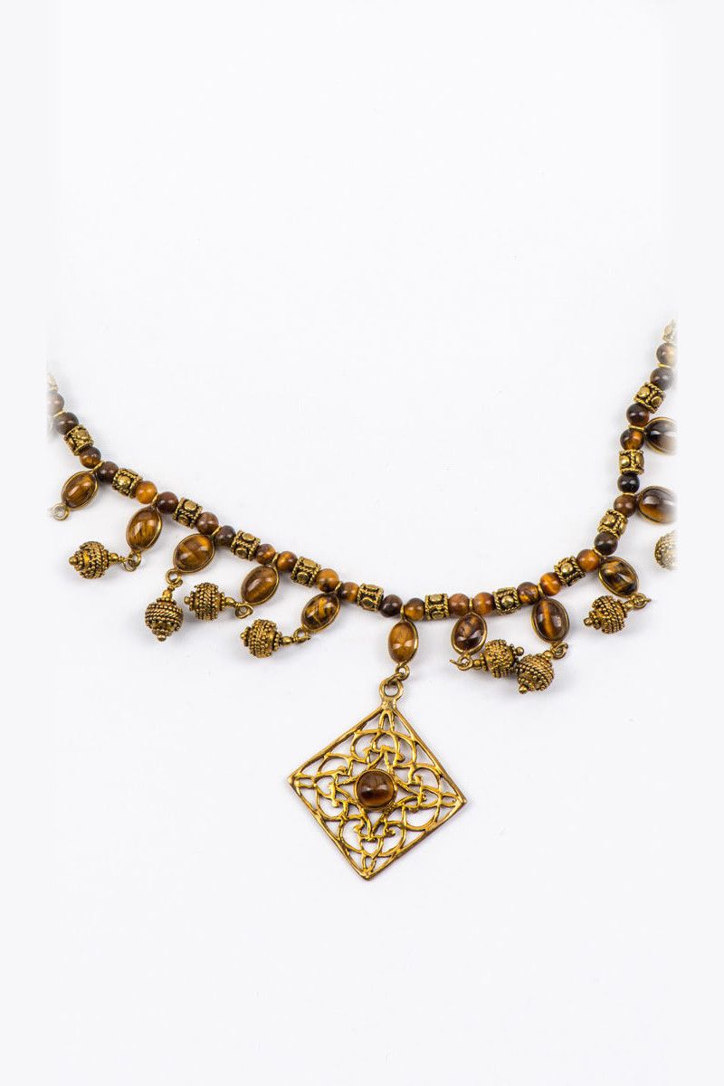 Подвеска с бусинами Камакши